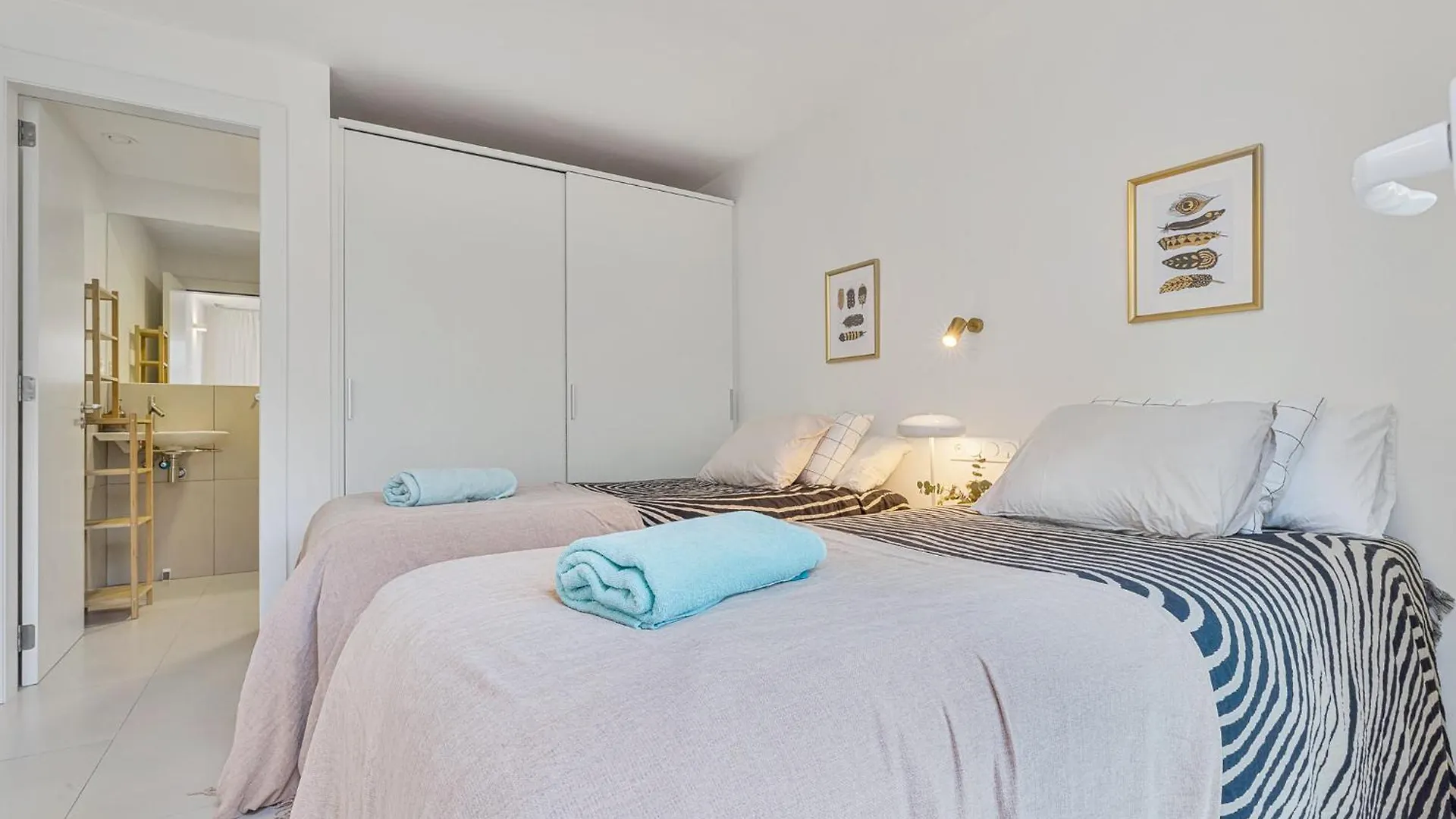 Luxurious 3-Bed And 3 Bathroom Apartment - Reserva Del Higueron マラガ スペイン