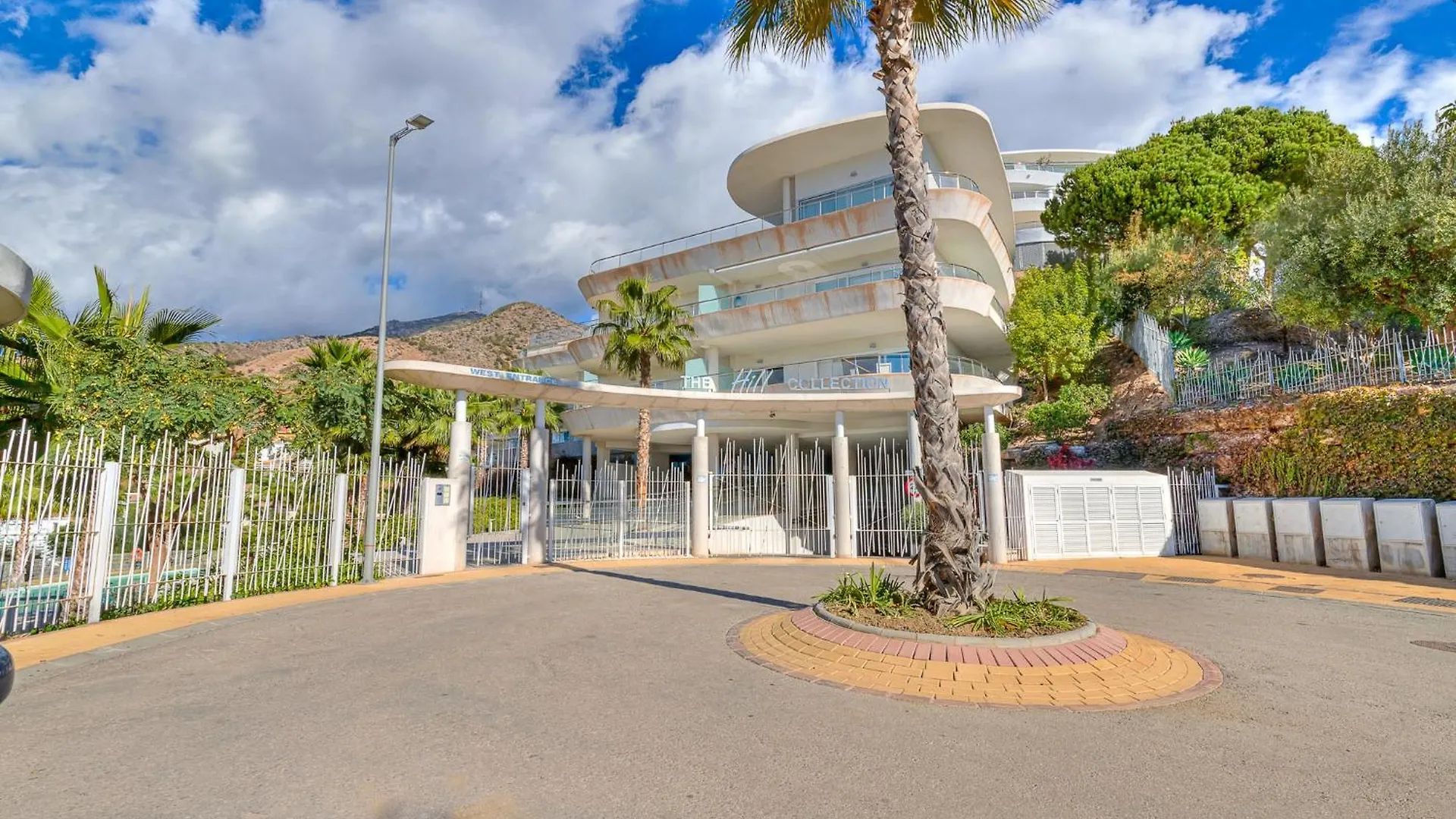 Luxurious 3-Bed And 3 Bathroom Apartment - Reserva Del Higueron Málaga