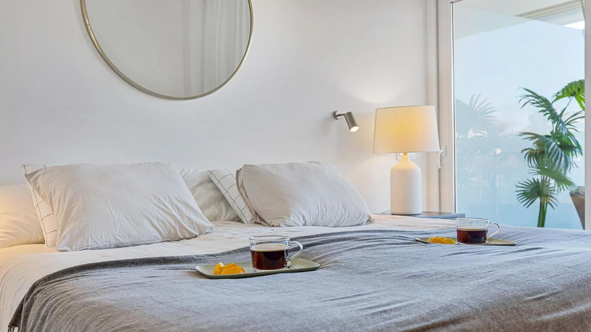 Luxurious 3-Bed And 3 Bathroom Apartment - Reserva Del Higueron Málaga Spanien